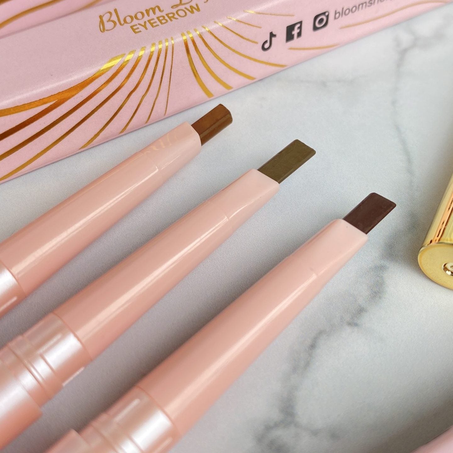 Lápiz De Cejas Bloom Definer Bloomshell